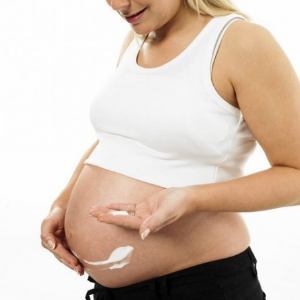 prevent pregnancy stretch marks | American Pregnancy Association